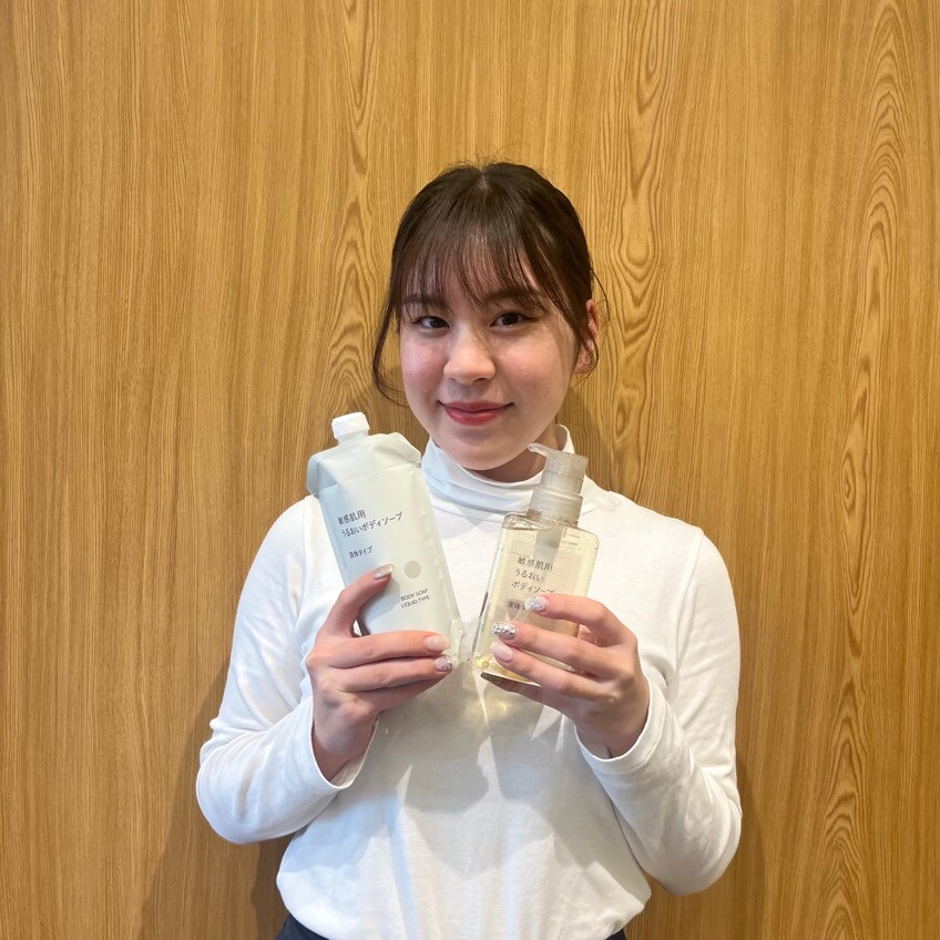 新品　しっとり感　ミネラルソープ　3個 シンプリス センシュアル フェミニン デオウォッシュ S